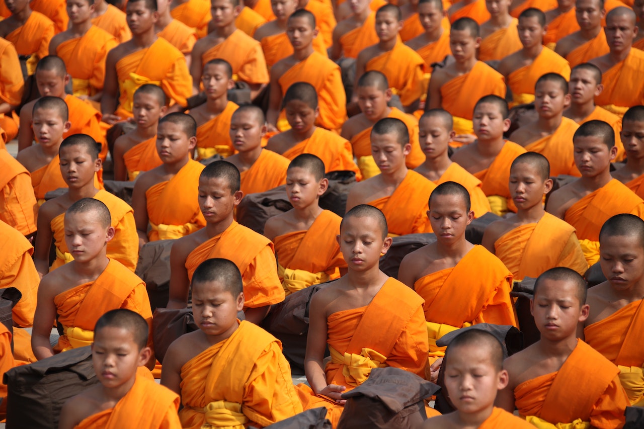 You are currently viewing Finding the Middle Path in Thailand – Path to Peace Podcast