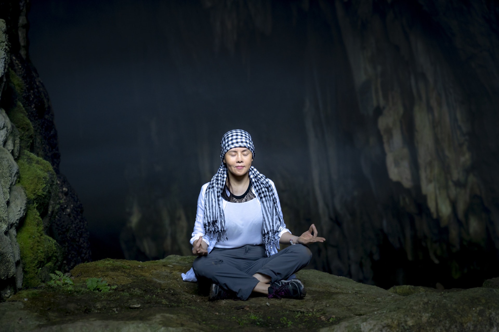 You are currently viewing The Zen Approach to Meditation – Path to Peace Podcast