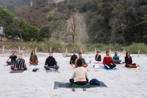 Read more about the article Why Major Corporations Turning to Executive Mindfulness Meditation