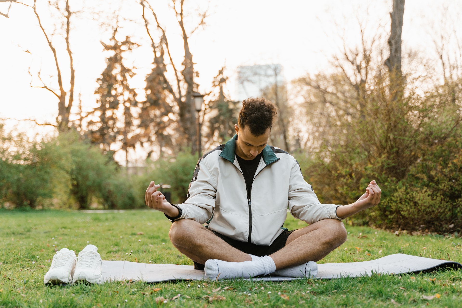 morning meditation versus night meditation