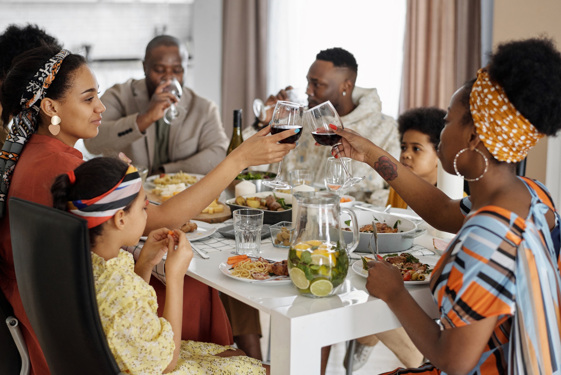 You are currently viewing Path to Peace Tips for Not Getting Overwhelmed in Life this Holiday Season
