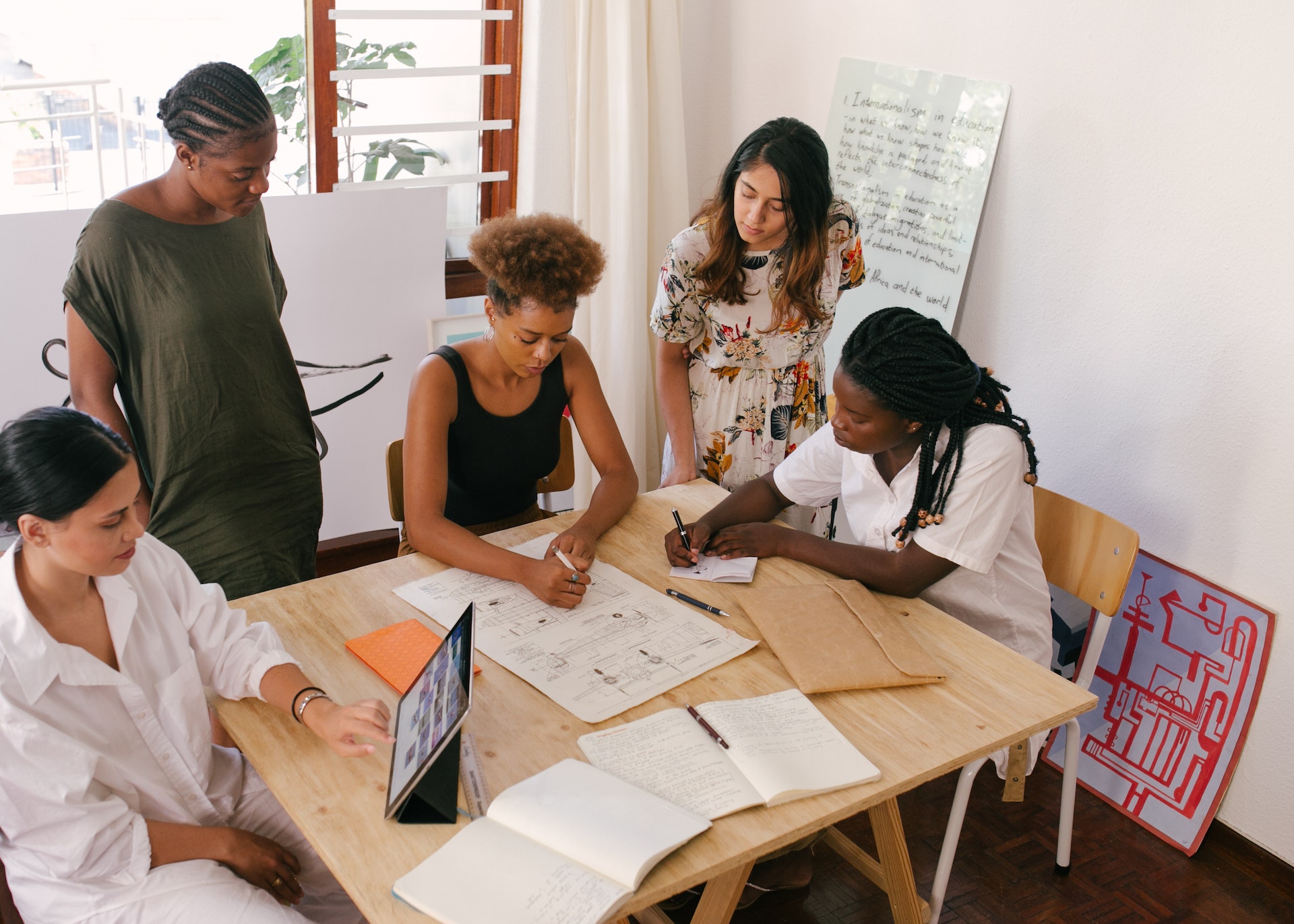 You are currently viewing Corporate America Needs Mindfulness: 6 Reasons Why