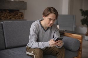 Read more about the article Before You Distract Yourself Again
