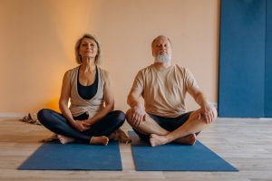 Read more about the article How to Use Meditation For Better Decision Making
