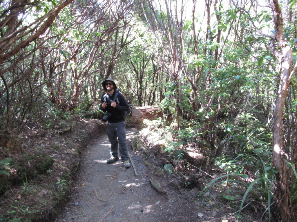 todd perelmuter with maori people
